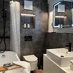 Beyond Staying Loft 23 Frei Stehende Badewanne Διαμέρισμα *