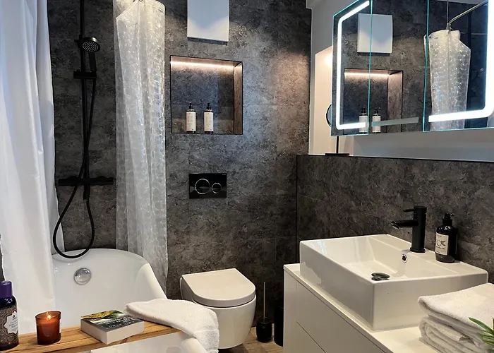 Beyond Staying Loft 23 Frei Stehende Badewanne Lägenhet *