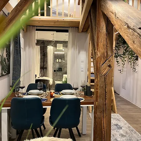 Appartamento Beyond Staying Loft 23 Frei Stehende Badewanne