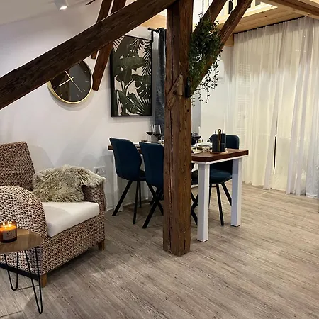 Apartment Beyond Staying Loft 23 Frei Stehende Badewanne *